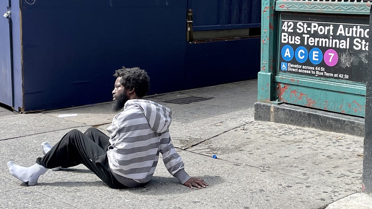 Midtown Manhattan homeless