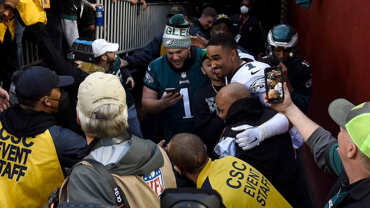 Eagles Fans Deal With Aftermath Of Another Heartbreaking Victory