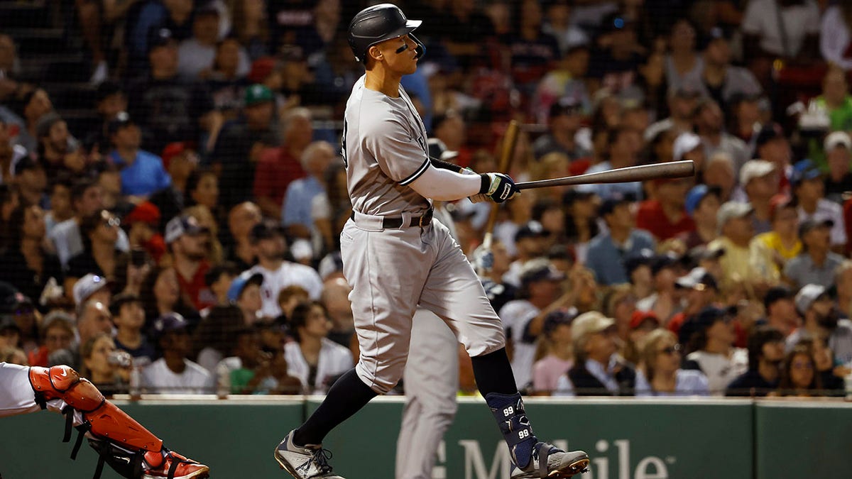 New York Yankees' Aaron Judge blasts 56th, 57th home runs of