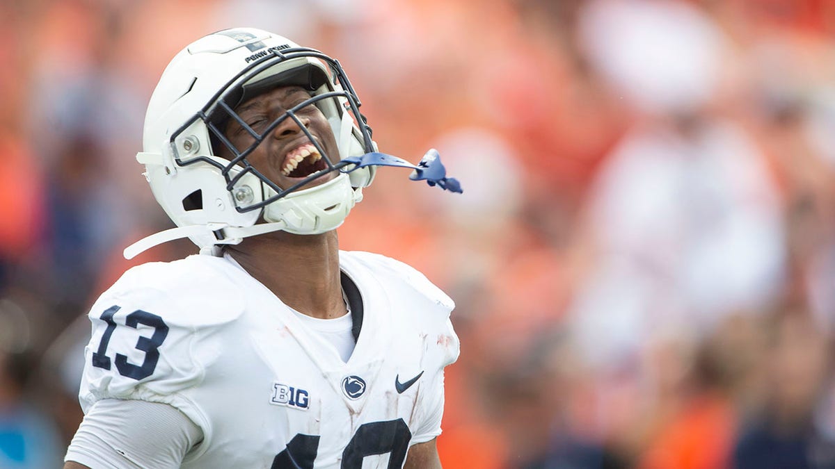 Kaytron Allen celebrates touchdown