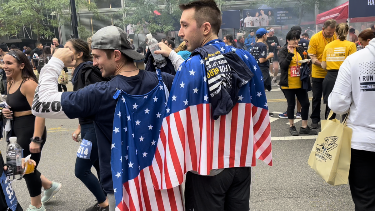 5k runners american flags