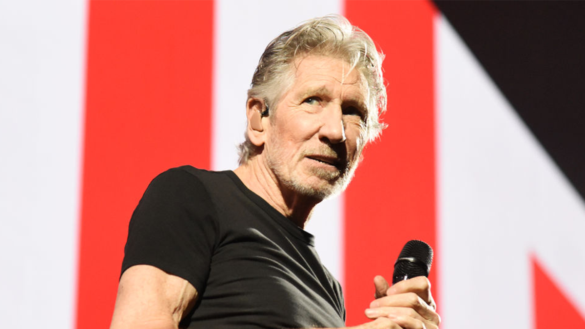 Roger Waters performing
