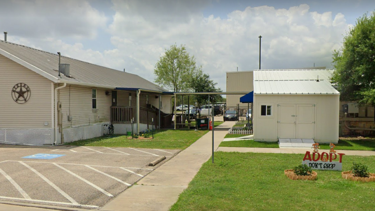 Exteriors of Sugar Land Animal Shelter