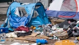 LA homeless tent and debris