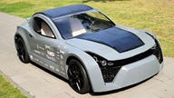 Dutch students create carbon-eating electric vehicle