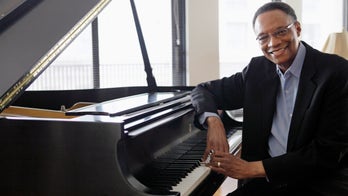 Renowned jazz musician Ramsey Lewis dies at the age of 87