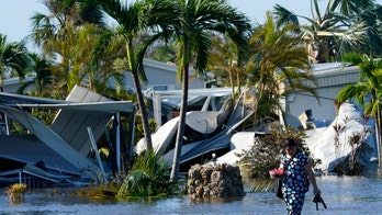 Hurricane Ian makes landfall in South Carolina, more Florida deaths reported