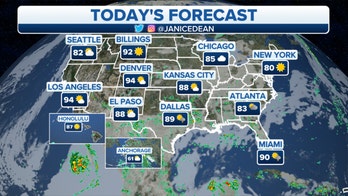 Record-breaking heat to sweep West this weekend as thunderstorms hit South