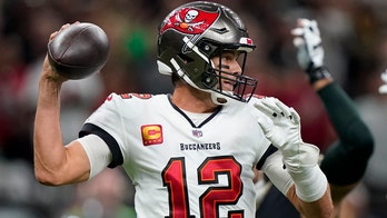 Bucs' Tom Brady says throwing hand 'feels great' ahead of Packers matchup