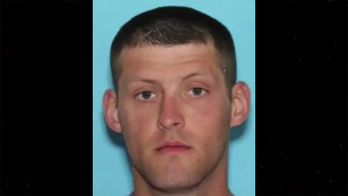 Georgia rape suspect busted thanks to location sharing app, alligator sign