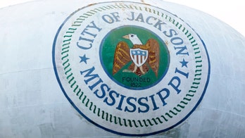 Jackson, Mississippi, water crisis: Emergency rental pump installed as governor warns of interruptions