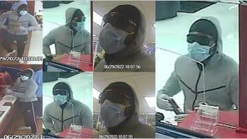 Houston authorities looking for 'Big Shades Bandit' linked to three bank heists