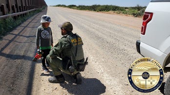 ‘Ruthless’ smugglers abandon 4-year-old boy at southern border