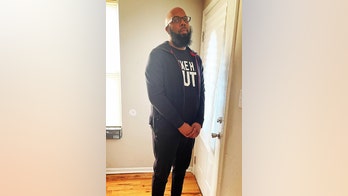 Father of 7 'ambushed and executed' on Philadelphia home's front lawn, police say