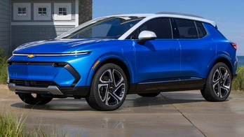 Electric Chevrolet Equinox EV revealed with $30,000 starting price