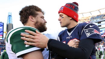 Ryan Fitzpatrick seen shirtless in freezing cold during Bills' victory over  Patriots