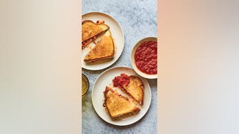 Steve Doocy's lasagna grilled cheese sandwich recipe: 'Best darn sandwich of my life'