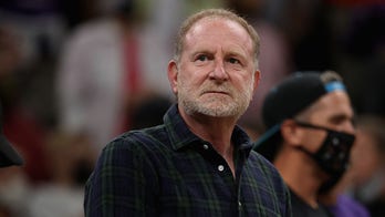 NBPA executive director calls for lifetime ban on Suns owner Robert Sarver