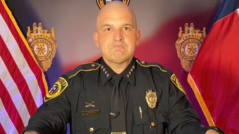 Texas sheriff investigating DeSantis says Americans should 'embrace' migrant surge, give them jobs