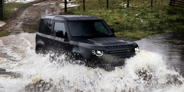 The Defender 90 V8 can ford water almost three feet deep.