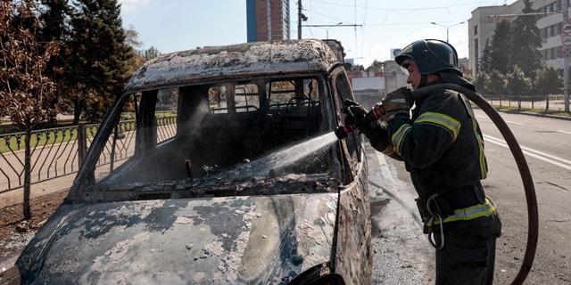 Ukraine President Zelenskyy Promises No 'lull' In Taking Back Towns ...