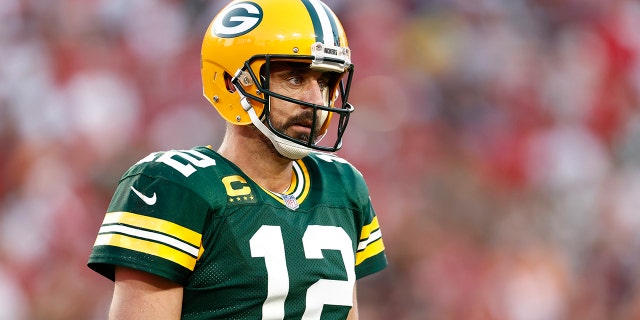 Aaron Rodgers of the Green Bay Packers against the Tampa Bay Buccaneers during the fourth quarter at Raymond James Stadium on September 25, 2022 in Tampa, Florida.