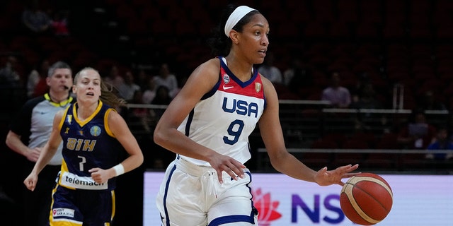 United States' A'ja Wilson runs to shoot during their game at the women's Basketball World Cup against Bosnia and Herzegovina in Sydney, Australia, Tuesday, Sept. 27, 2022.