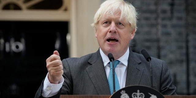 Outgoing British Prime Minister Boris Johnson speaks outside Downing Street in London on Tuesday 6 September 2022 before heading to Balmoral in Scotland, where he will announce his resignation from Queen Elizabeth II of Great Britain.