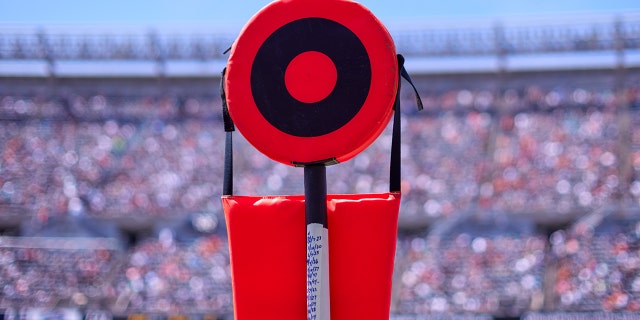 A detail view of a yard chain marker.
