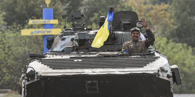 A tank of Ukrainian Army advances to the fronts in the northeastern areas of Kharkiv, Ukraine on September 08, 2022. Ukrainian forces say they have recaptured more than 20 settlements from Russian forces. (Photo by Metin Aktas/Anadolu Agency via Getty Images)