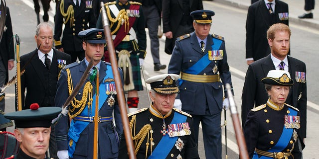 Queen Elizabeth Ii Funeral King Charles Iii Leads Procession Into Westminster Abbey Followed By 9922