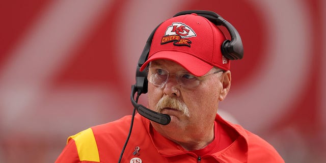 Head coach Andy Reid of the Kansas City Chiefs paces the sidelines during the game against the Arizona Cardinals at State Farm Stadium on September 11, 2022 in Glendale, Arizona. 