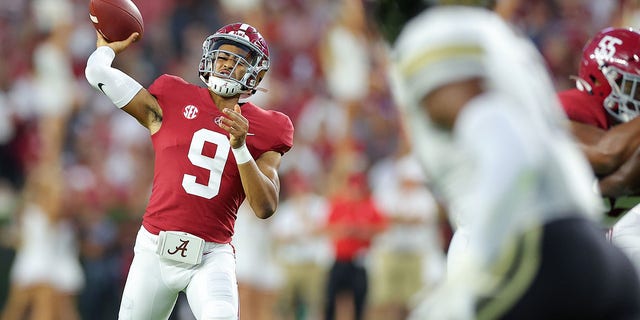 Bryce Young of the Alabama Crimson Tide throws a pass against the Vanderbilt Commodores during the first half of a game at Bryant-Denny Stadium Sept. 24, 2022, in Tuscaloosa, Ala. 