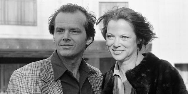 Jack Nicholson and Louise Fletcher pose for photographers outside The Dorchester Hotel to promote their new film 'One Flew Over the Cuckoo's Nest, 9th February 1976. 
