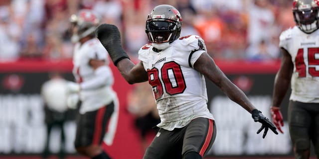 Jason Pierre-Paul (90) of the Tampa Bay Buccaneers reacts during the second quarter against the Chicago Bears at Raymond James Stadium on October 19.  24, 2021, in Tampa, Florida.