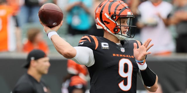 Bengals quarterback Joe Burrow warms up before the Pittsburgh Steelers game on Sept. 11, 2022, in Cincinnati.