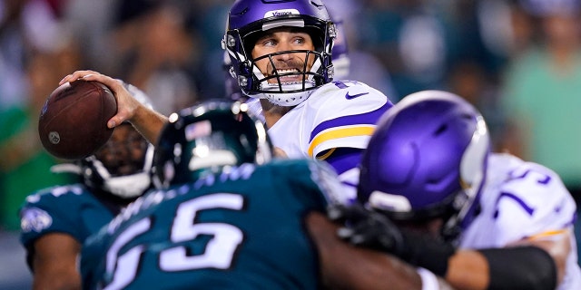 Minnesota Vikings quarterback Kirk Cousins throws a pass during the second half of an NFL football game against the Philadelphia Eagles, Monday, Sept. 19, 2022, in Philadelphia.