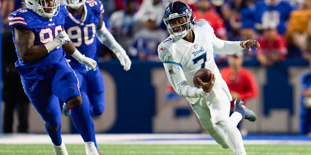 Malik Willis, #7 of the Tennessee Titans, scrambles against the Buffalo Bills at Highmark Stadium on Sept. 19, 2022 in Orchard Park, New York.