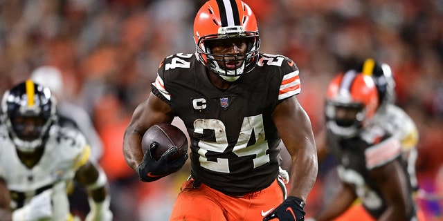 September 22, 2022; Cleveland, Ohio, USA. Cleveland Browns running back Nick Chubb, 24, runs the ball during the first quarter in his game against Pittsburgh's Steelers at FirstEnergy Stadium.