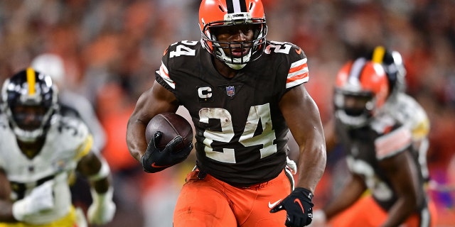 September 22, 2022; Cleveland, Ohio, USA. Cleveland Browns running back Nick Chubb, 24, runs the ball during the first quarter in his game against Pittsburgh's Steelers at FirstEnergy Stadium.