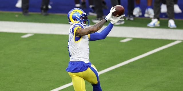 Odell Beckham Jr. of the Los Angeles Rams catches a pass against the Cincinnati Bengals during the Super Bowl at SoFi Stadium Feb. 13, 2022, in Inglewood, Calif. 