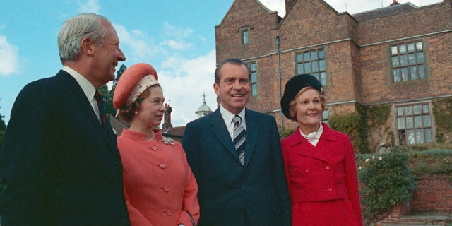 Queen Elizabeth and UK Prime Minister Edward Heath with President Richard Nixon and First Lady Pat Nixon in October 1970