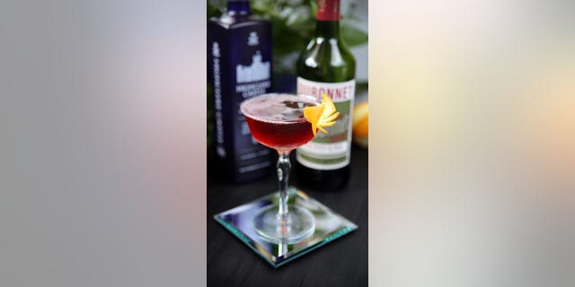 The gin and Dubonnet was reportedly a cocktail enjoyed by Queen Elizabeth II.