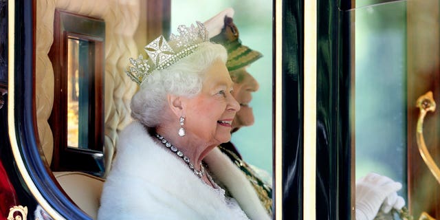 ملکه الیزابت دوم در 8 سپتامبر در قلعه Balmoral در اسکاتلند درگذشت.