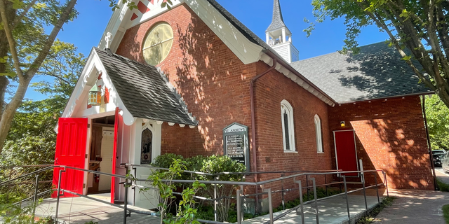 St.  Andrew's Episcopal Church in Edgartown, Mass.  on Martha's Vineyard welcomed 50 migrants into its care when those individuals arrived on the island on Sept.  14, 2022. 