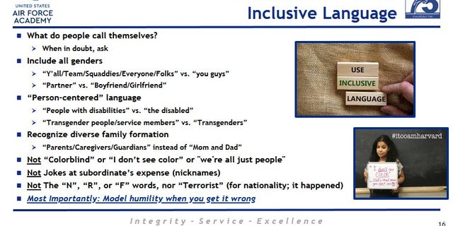 Une présentation de diapositives par la United States Air Force Academy au Colorado, intitulée, "Diversité et inclusion : qu'est-ce que c'est, pourquoi nous nous soucions d'eux et ce que nous pouvons faire."