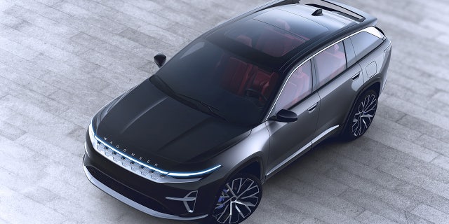  The Wagoneer S has several features that improve its aerodynamic efficiency.