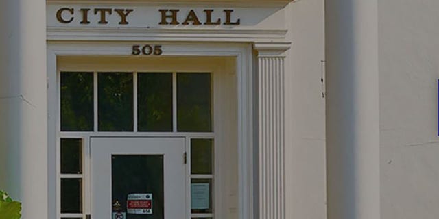 City Hall in Park Ridge, Illinois.