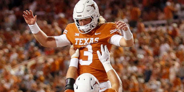 Texas quarterback Quinn Ewers stunned by bad news after winning season ...