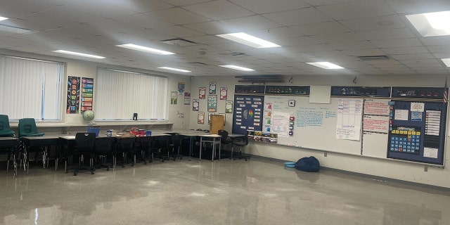 De'Quan Wilson photographed an empty classroom in Tampa — a room in which he usually teaches — before evacuees arrived amid Hurricane Ian.